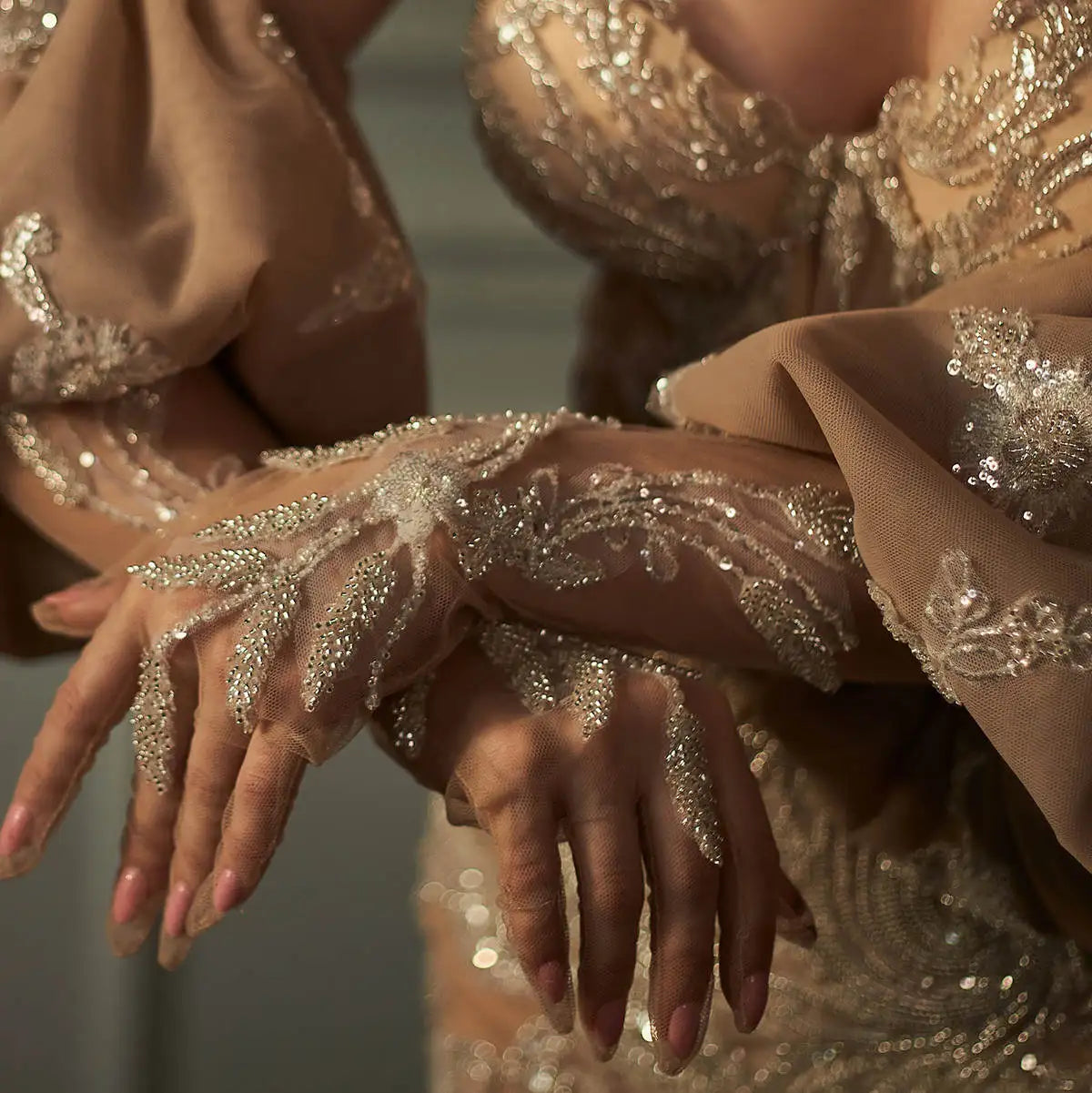 Elegant Wedding Dresses Mermaid Off The Shoulder Appliques Beads Backless Floor-Length Princess Bride Wedding Dress Custom Made